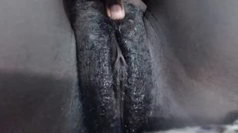 petiteme1 online show from February 13, 1:48 pm