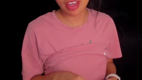 Snapshot of petitgirl_ chatting on December 30, 8:25 pm  J A S S  online show from December 30, 8:25 pm