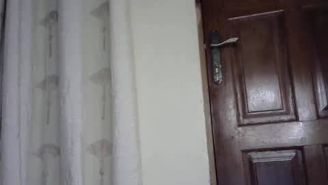 petitte_gyaal online show from January 9, 2:58 am