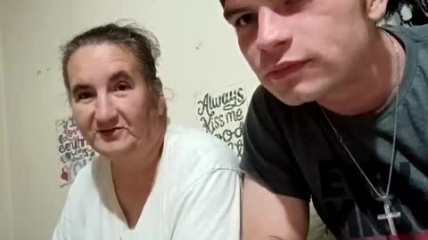 Snapshot of petraszkot chatting on July 13, 7:44 am petraszkot online show from July 13, 7:44 am