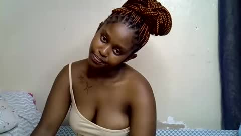 Snapshot of pettite_gal chatting on May 13, 5:54 pm pettite_gal online show from May 13, 5:54 pm