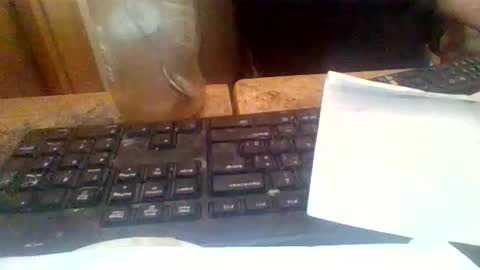 Snapshot of peyo873996 chatting on May 17, 9:06 am peyo873996 online show from May 17, 9:06 am