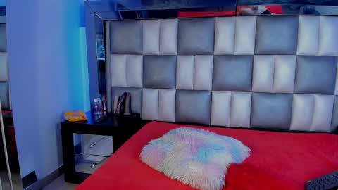 Snapshot of peyton_wat20 chatting on September 27, 7:02 am peyton_wat20 online show from September 27, 7:02 am