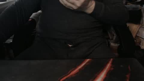 Snapshot of pferdefreund112 chatting on December 18, 11:56 am pferdefreund112 online show from December 18, 11:56 am