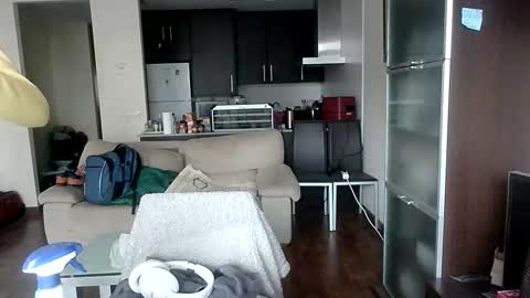 Alex  online show from March 3, 5:08 pm