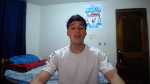 Snapshot of pgcf95 chatting on May 14, 8:15 pm pgcf95 online show from May 14, 8:15 pm