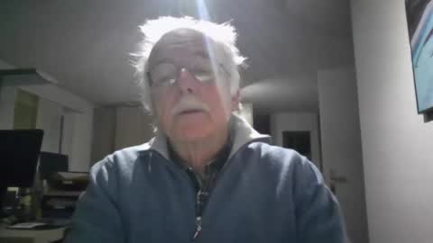 pgroove542707 online show from November 23, 7:57 pm