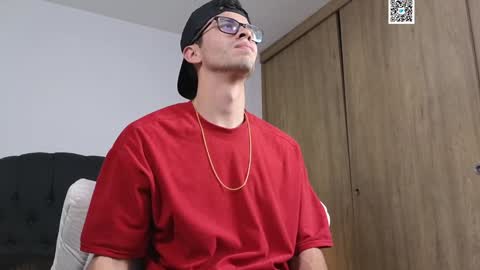 phantom_bigger1 online show from January 15, 10:02 pm