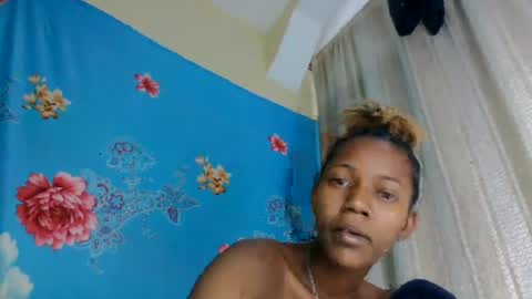 Snapshot of phaosiiia chatting on July 23, 2:04 pm phaosiiia online show from July 23, 2:04 pm