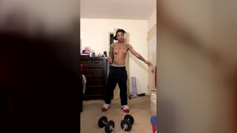 Snapshot of phat_ftm_klit87 chatting on May 2, 4:01 pm phat_ftm_klit87 online show from May 2, 4:01 pm