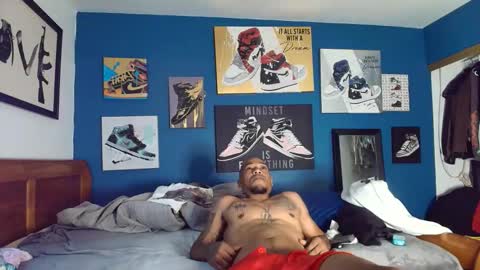 phenomenalfit00 online show from November 6, 2:40 pm