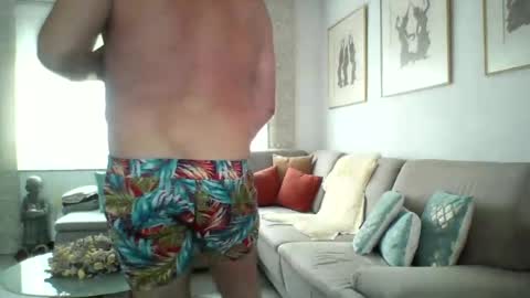 Snapshot of phil279 chatting on June 12, 12:04 pm Phil online show from June 12, 12:04 pm