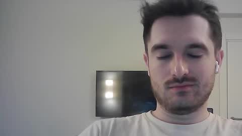 Snapshot of philborison chatting on February 18, 4:48 am PhilipBorison online show from February 18, 4:48 am