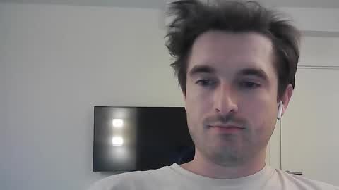 Snapshot of philborison chatting on September 19, 10:49 am PhilipBorison online show from September 19, 10:49 am