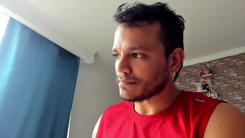 Snapshot of philipe_inzagui chatting on December 2, 8:44 pm Philipe online show from December 2, 8:44 pm