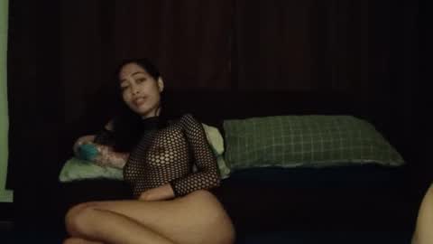 Snapshot of philippinas_white_man chatting on November 27, 8:00 pm Online at weekends Friday to Sunday online show from November 27, 8:00 pm