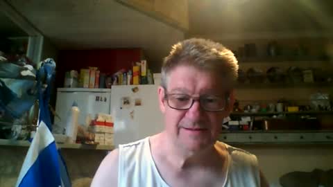 Snapshot of phillboys chatting on June 11, 3:43 pm phillboys online show from June 11, 3:43 pm