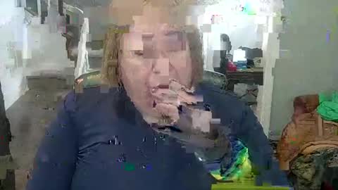 Snapshot of phillyguy195601 chatting on November 16, 4:45 pm Geri online show from November 16, 4:45 pm
