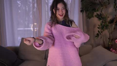 Hitomi oo online show from December 13, 7:25 am