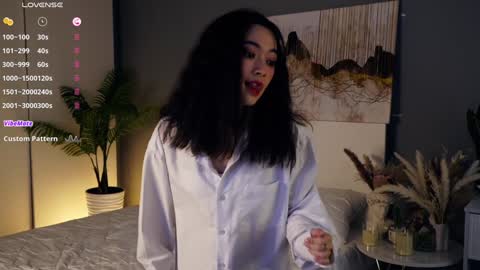 Hitomi oo online show from December 18, 8:09 am