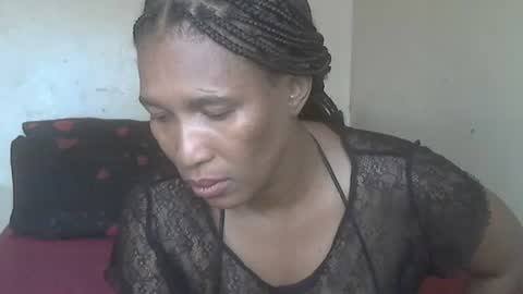 phoenixcandy online show from January 10, 12:15 pm