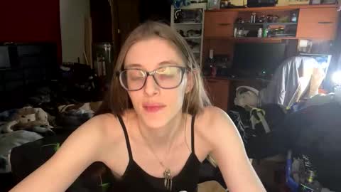 Phoenixscandy33 online show from February 13, 4:52 am