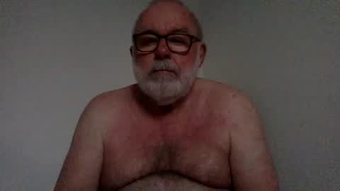 Snapshot of phozzagain chatting on June 24, 3:49 am phozzagain online show from June 24, 3:49 am