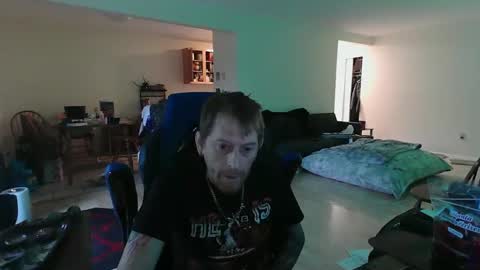 Snapshot of phrostdd chatting on May 2, 8:58 pm FrankenDaddy online show from May 2, 8:58 pm