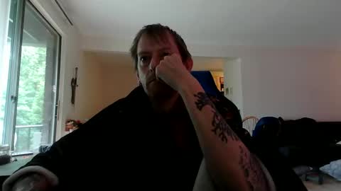 Snapshot of phrostdd chatting on May 30, 12:57 pm FrankenDaddy online show from May 30, 12:57 pm