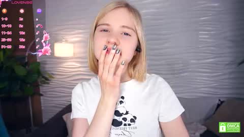 Hann G. Jones online show from November 29, 4:15 am