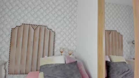    online show from February 24, 11:43 am