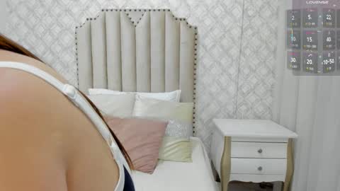    online show from January 7, 11:23 am