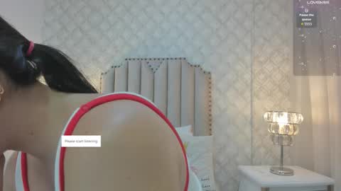    online show from March 30, 11:44 am