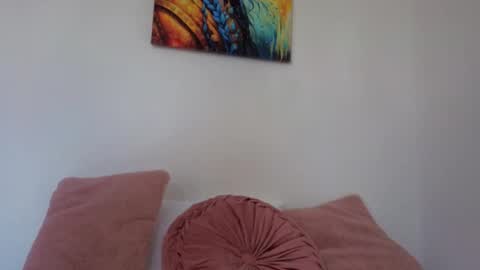 Liz online show from April 15, 8:20 pm