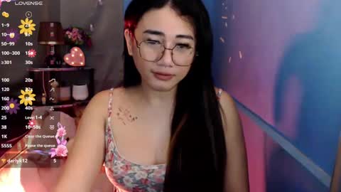 Pia online show from January 24, 7:39 pm