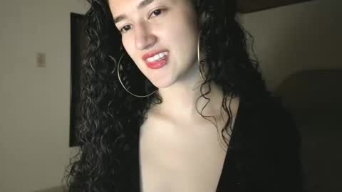Snapshot of piama_burnss chatting on April 27, 11:58 pm piama_burnss online show from April 27, 11:58 pm