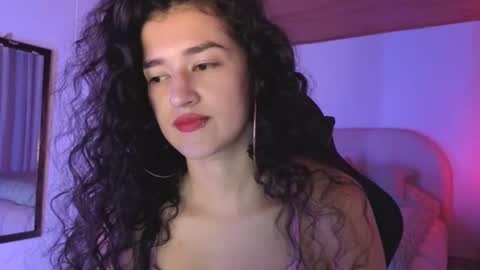 Snapshot of piama_burnss chatting on May 21, 12:28 am piama_burnss online show from May 21, 12:28 am
