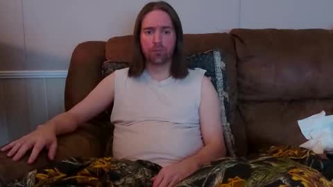 Snapshot of pianoman423 chatting on February 13, 4:22 am Jay online show from February 13, 4:22 am