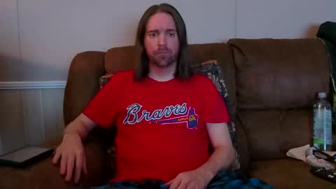 Snapshot of pianoman423 chatting on February 19, 4:12 am Jay online show from February 19, 4:12 am