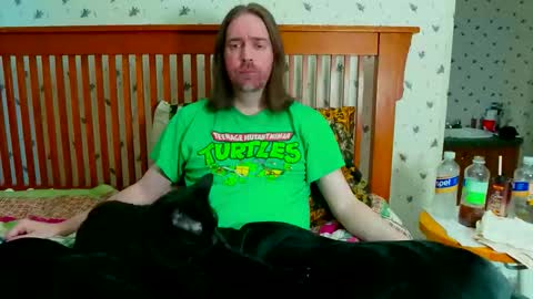 Snapshot of pianoman423 chatting on October 11, 11:42 am Jay online show from October 11, 11:42 am