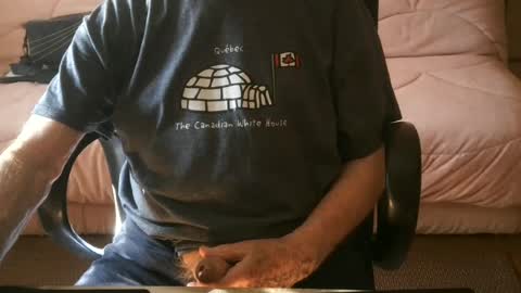 Snapshot of piavola chatting on June 18, 6:02 am piavola online show from June 18, 6:02 am