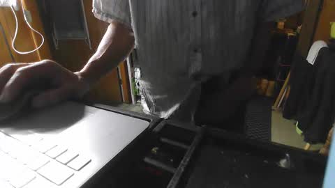 pickles9652 online show from January 10, 10:39 am