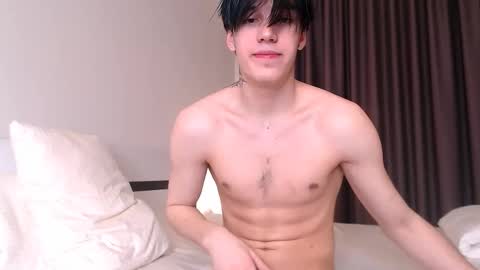 Snapshot of pickmerider chatting on February 2, 11:47 pm pickmerider online show from February 2, 11:47 pm