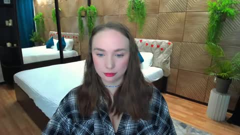 Emelie online show from March 29, 10:37 am