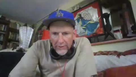 pierce702420 online show from March 27, 1:22 am