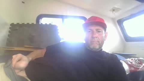 Snapshot of pierce702420 chatting on April 16, 12:11 am pierce702420 online show from April 16, 12:11 am