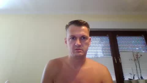 Snapshot of piercingsxxx chatting on July 4, 12:11 pm piercingsxxx online show from July 4, 12:11 pm