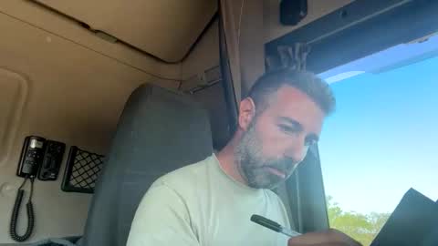 pierotu online show from September 15, 11:43 am