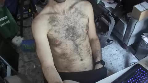 pigs_in_space online show from January 13, 3:28 pm