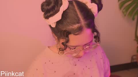 Emi online show from February 7, 9:37 am